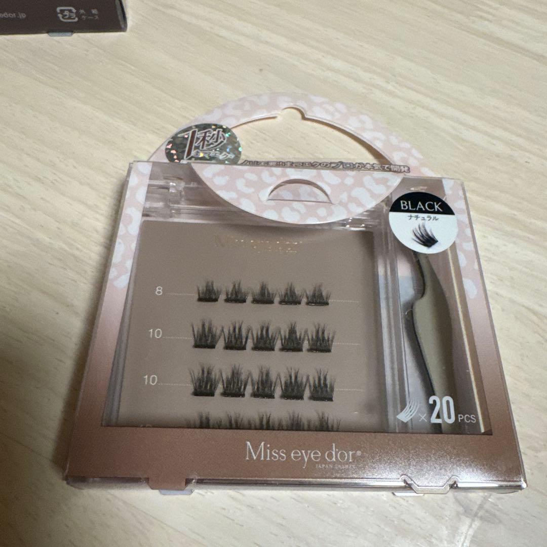 Miss eye dor ブラックつけまつげ 20個入り