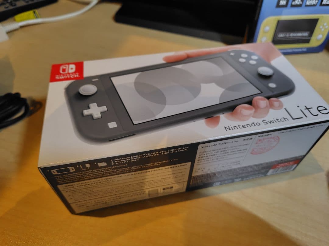 Switch Lite本体 カバー・ケース・保護フィルム・SDカード256GB付