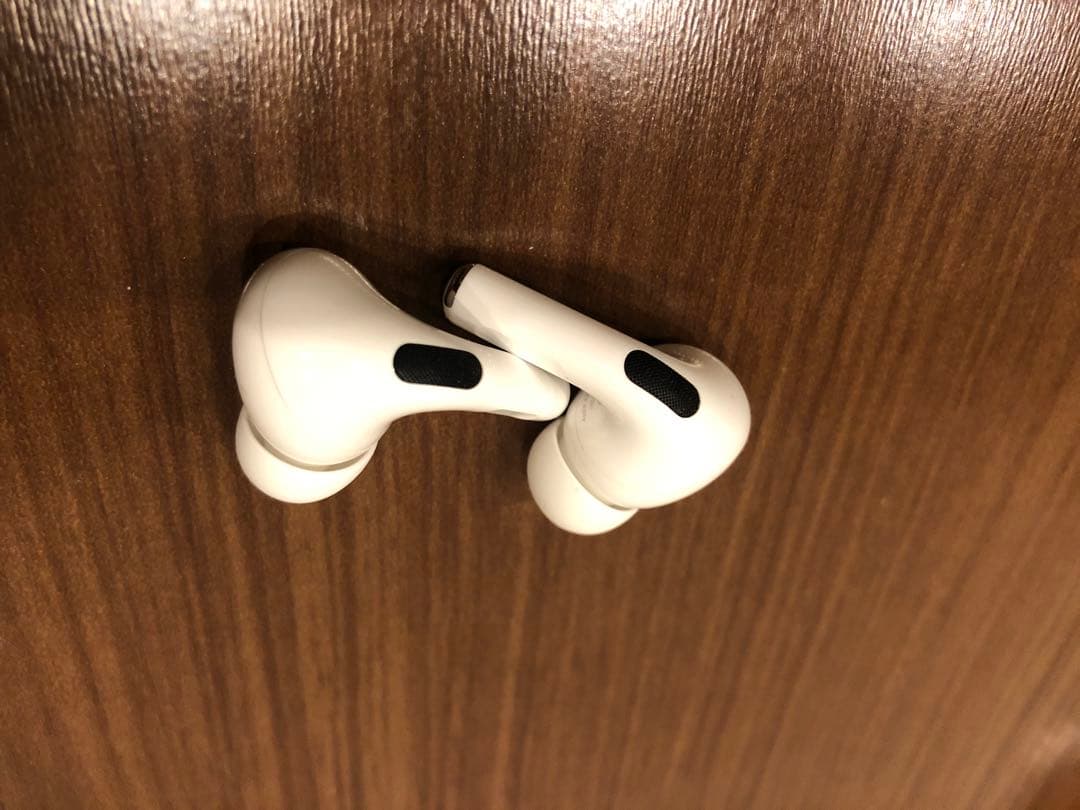 【美品】AirPods Pro 第一世代