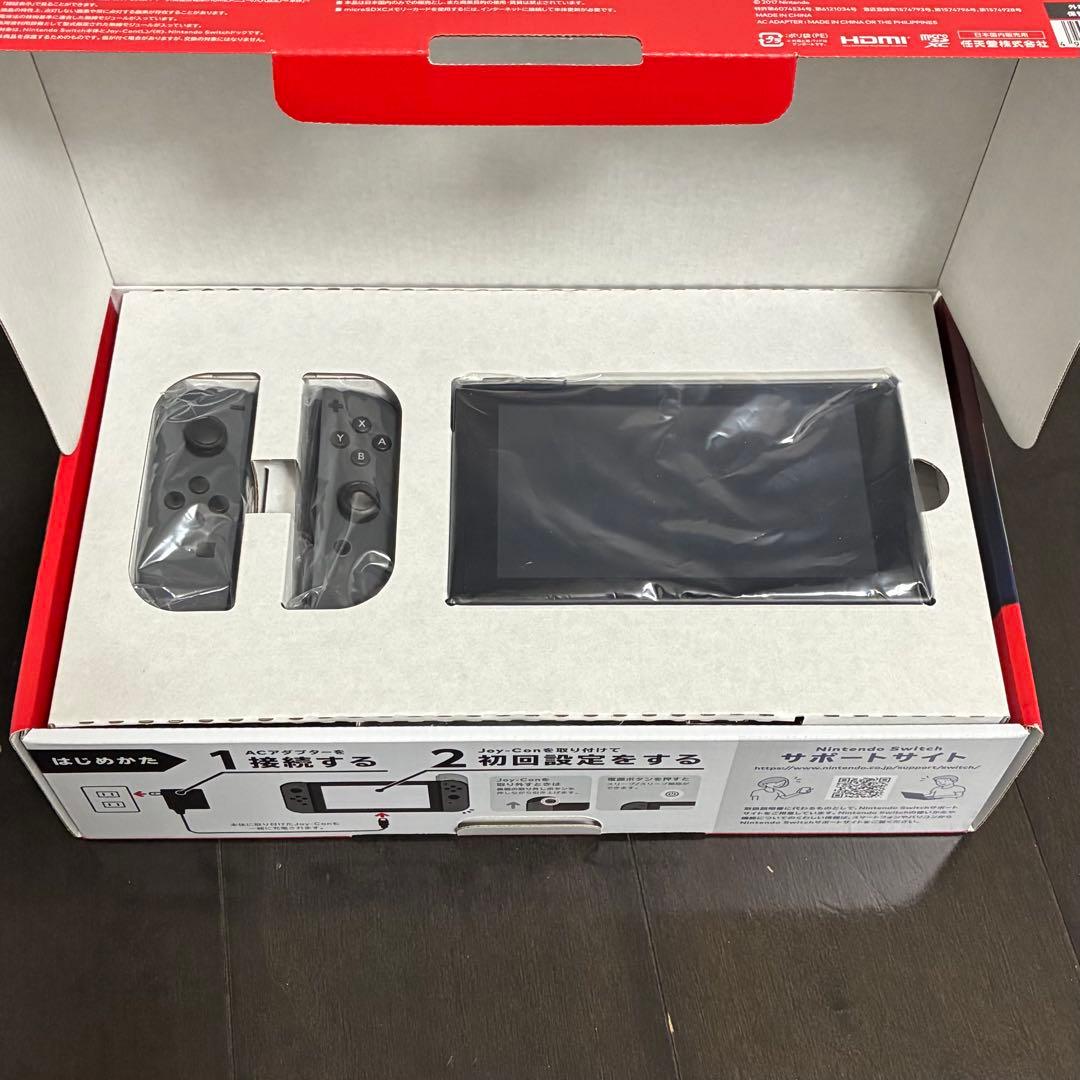 【完品・美品】Nintendo Switch 本体 グレー　ケース・保護フィルム