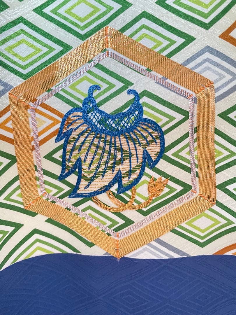 □男児　正絹祝着　菱紋　亀甲金駒刺繍　お宮参り　初着　掛け着　襦袢付　紺色