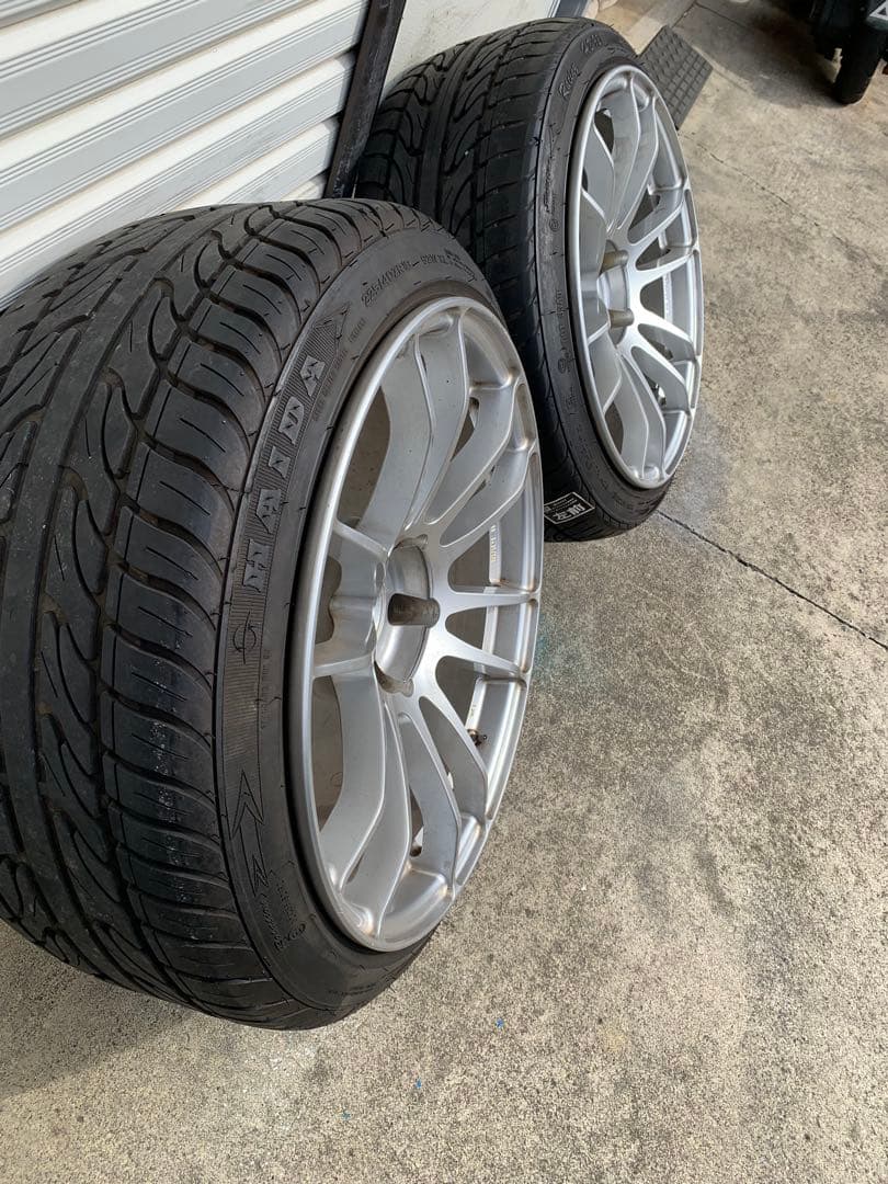 レイズ　グラムライツ57エクストリーム2本セット9.5J-18＋22 114.3