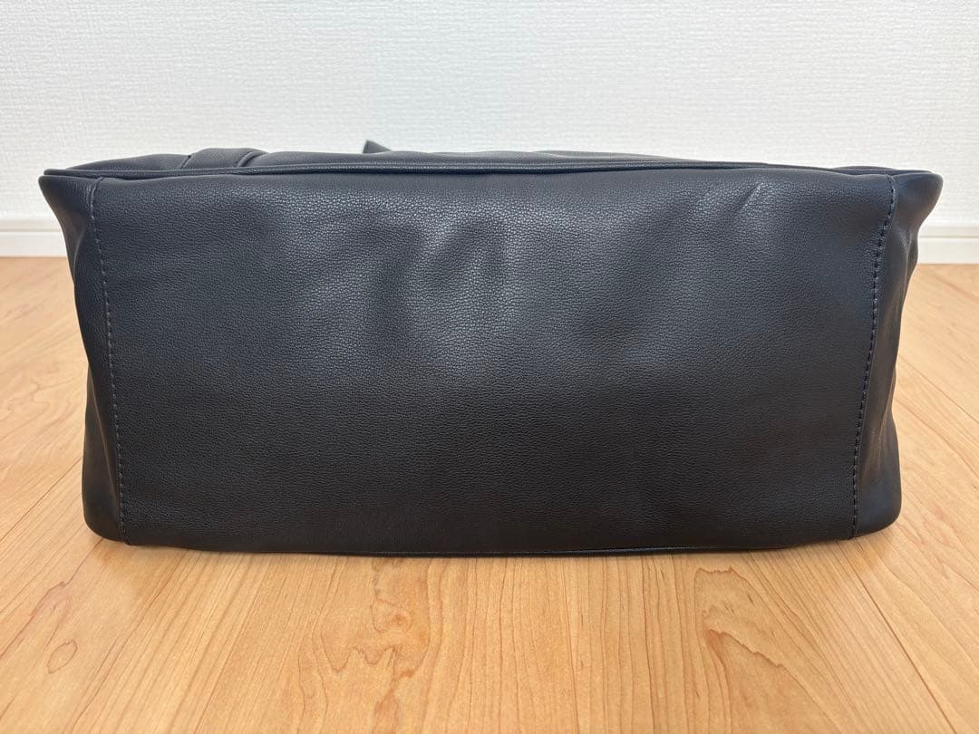 【超美品】ZARA 合成皮革ボストンバッグ 黒 大容量