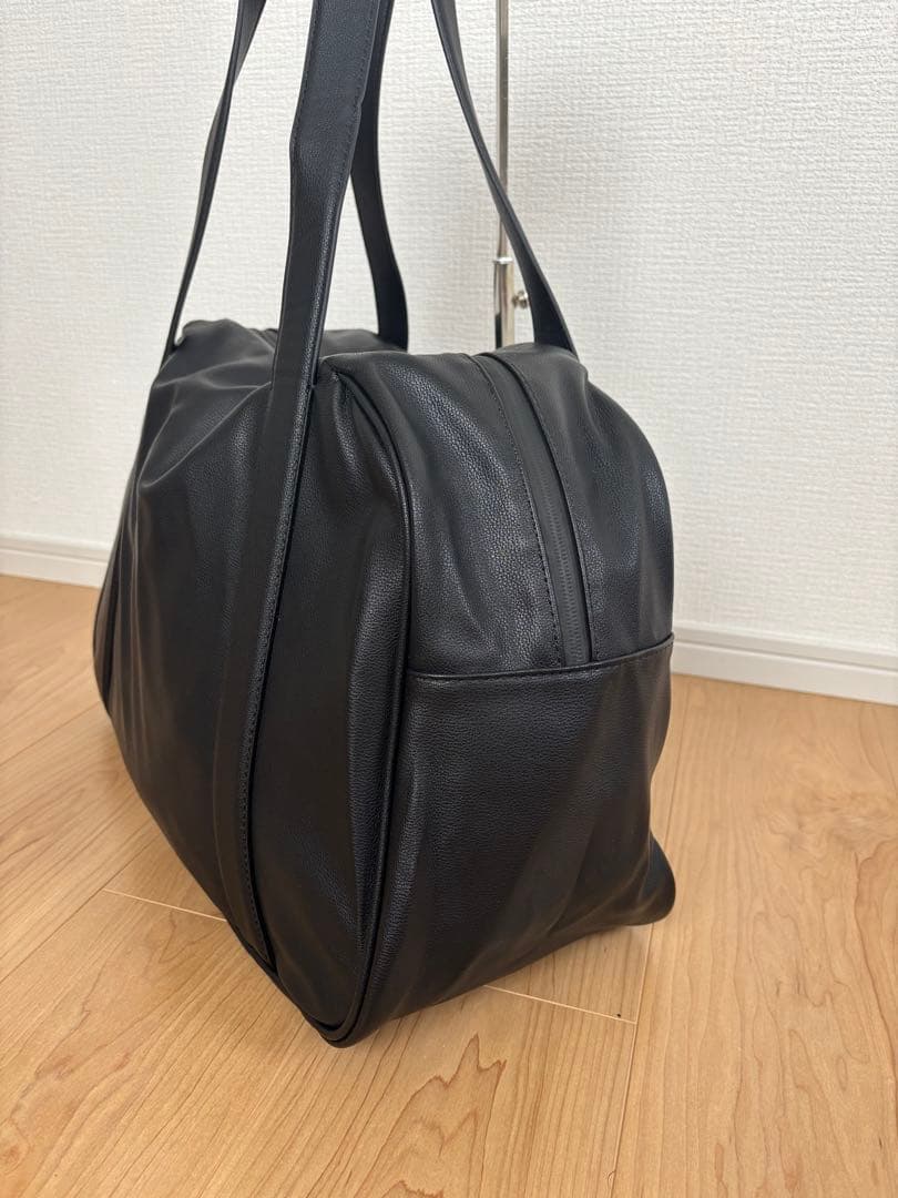 【超美品】ZARA 合成皮革ボストンバッグ 黒 大容量