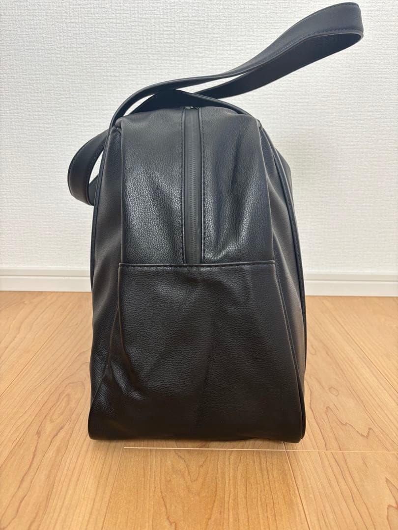 【超美品】ZARA 合成皮革ボストンバッグ 黒 大容量