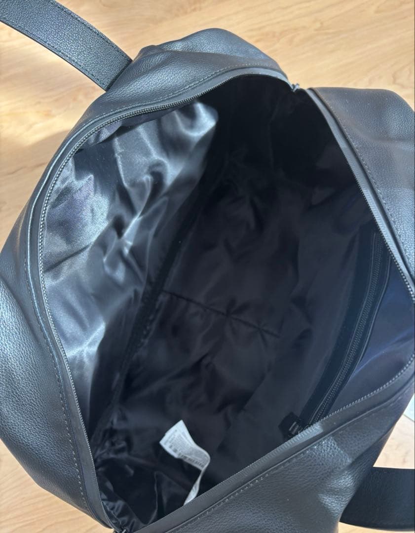 【超美品】ZARA 合成皮革ボストンバッグ 黒 大容量