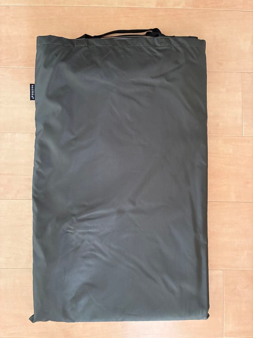 【カナエ】新品未使用 norökka チャイルドシートカバー フロント
