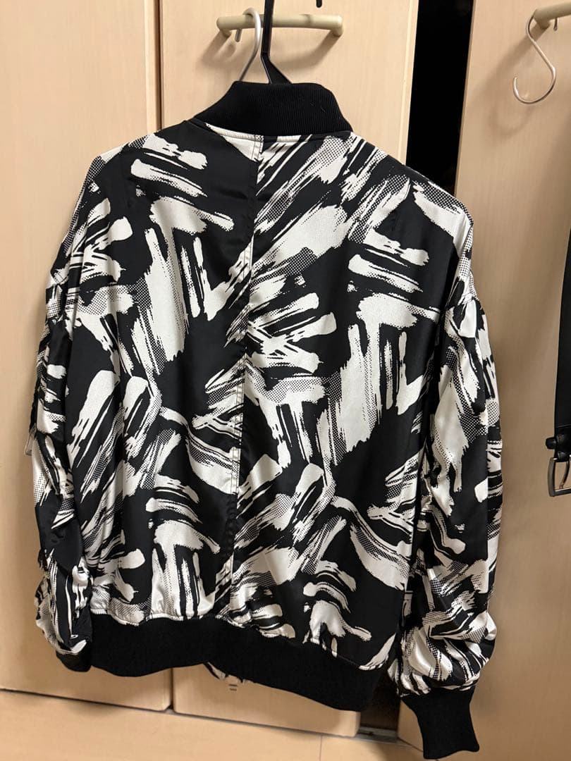 Resound Clothing MA-1ジャケット ブラック・ホワイト