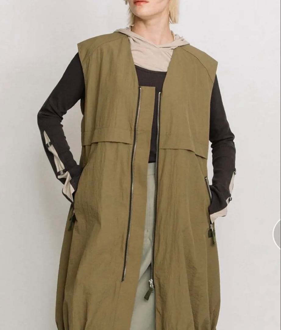 新品　AULA AILA 定価¥3万8500円　3WAYトレンチコート