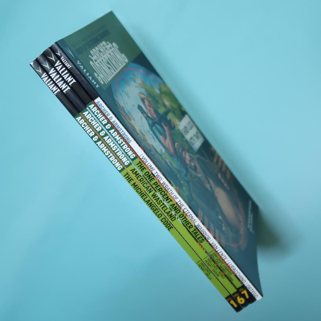 セール！ 洋書　アメコミ　RCHER & ARMSTRONG ヴァリアント4冊