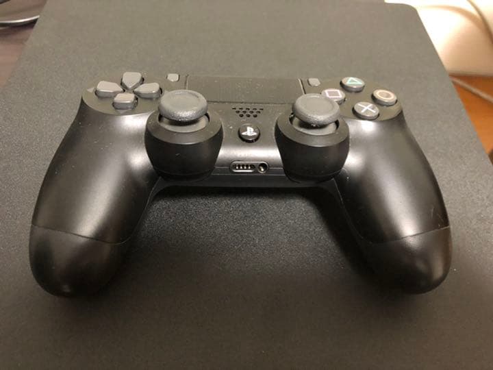 PS4 本体 付属品完備 プレステ4 cuh-2200A BLACK