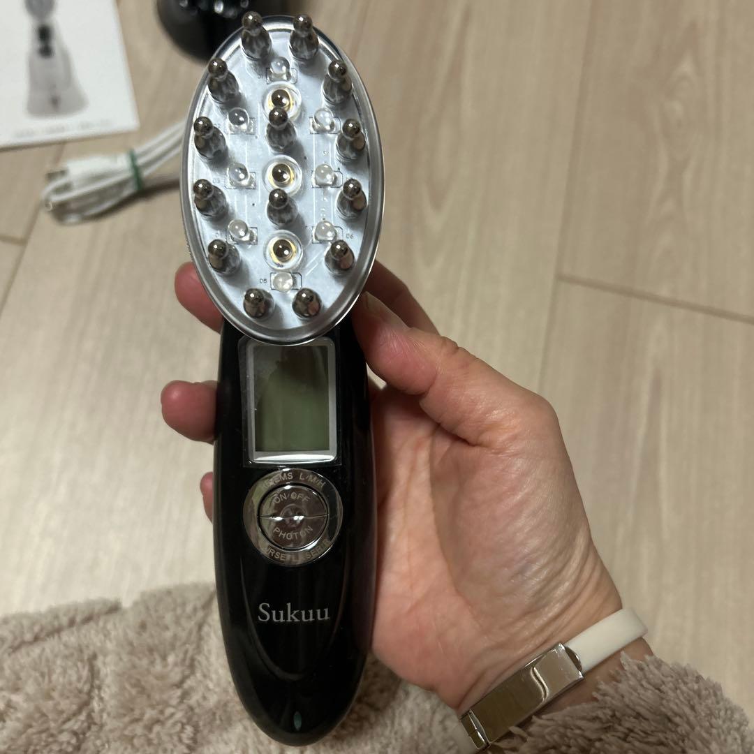 Sukuu MAHHA 美顔器 ブラック　ミニショルダー付き