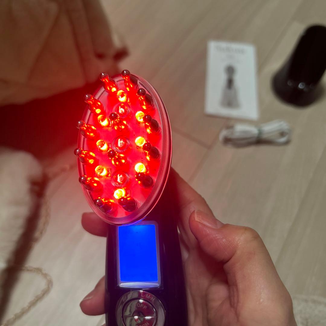 Sukuu MAHHA 美顔器 ブラック　ミニショルダー付き