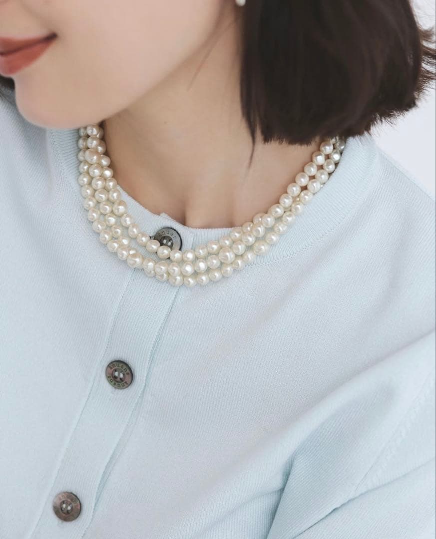 【美品】anuans ベーシッククルーネックカーディガン