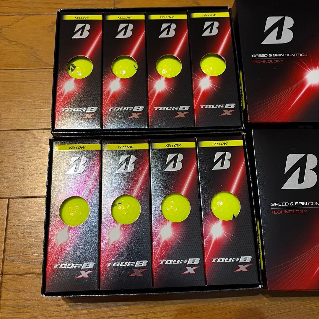 2026年モデルBridgestone TOUR B X ゴルフボール 2ダース