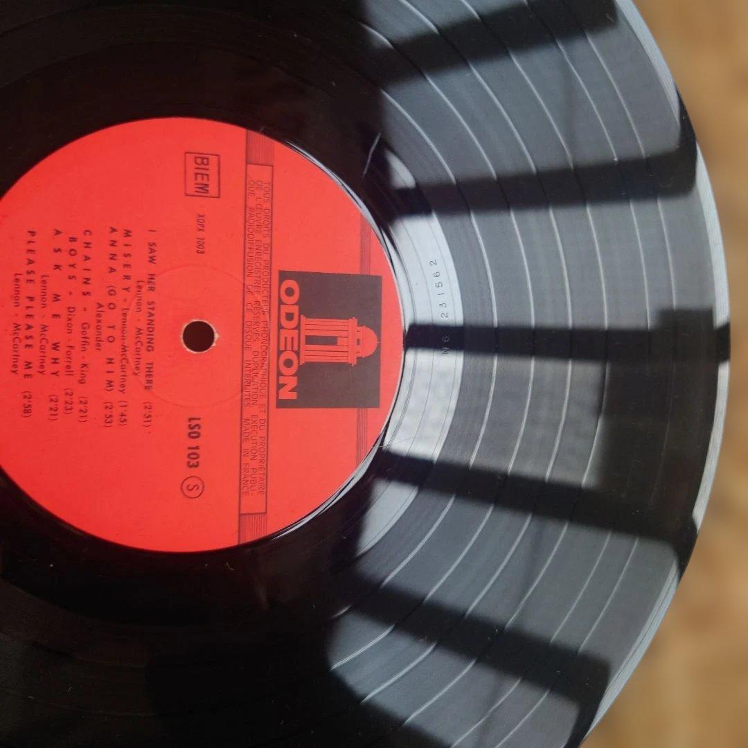フランス盤The Beatles N° 1 PLEASE PLEASE ME