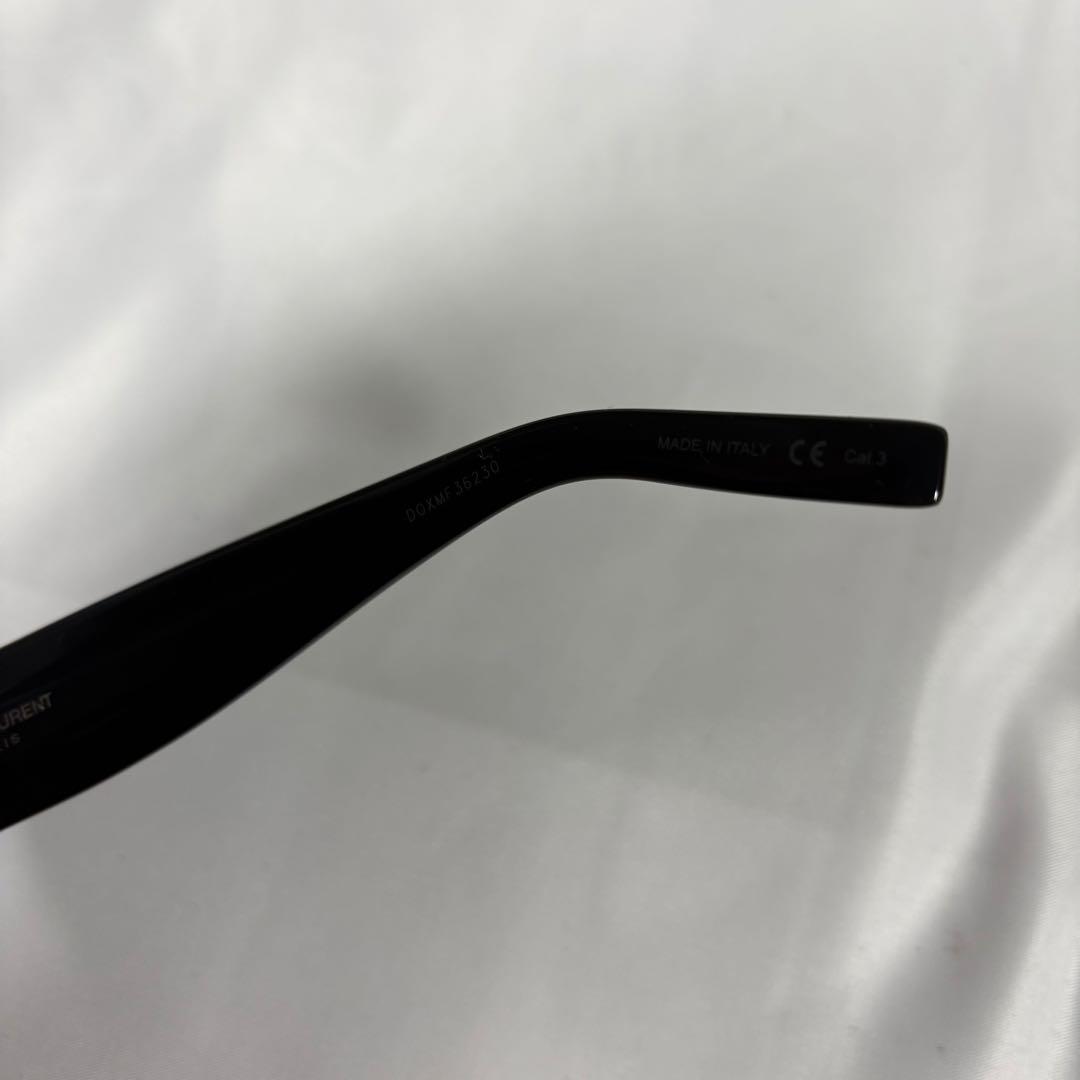 美品✨SAINT LAURENT サングラス　カサンドラロゴ　56□20–145
