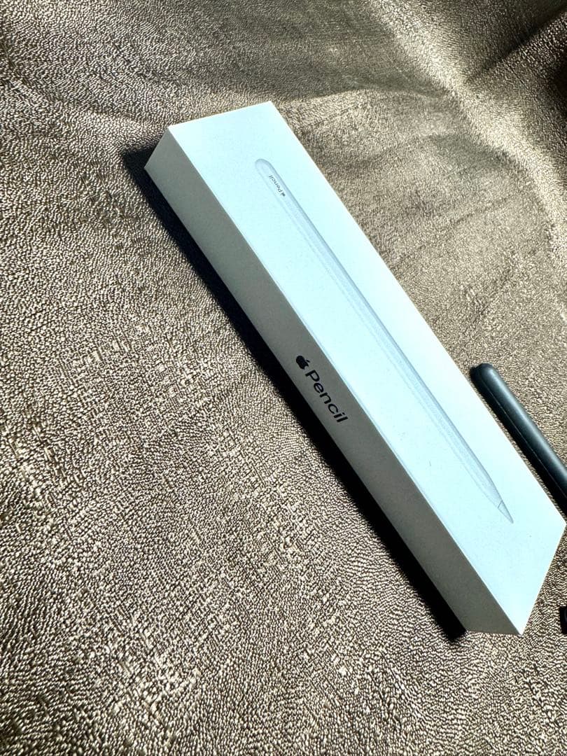 ほぼ新品　　Apple Pencil 第2世代　カバー付き