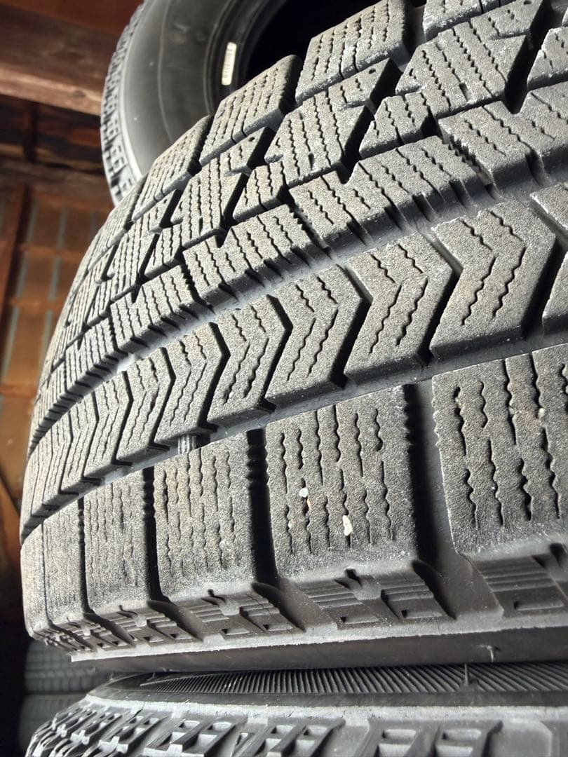 あ*り様 送料無料。ブリヂストンVRX 155/65R14スタッドレス4本セット