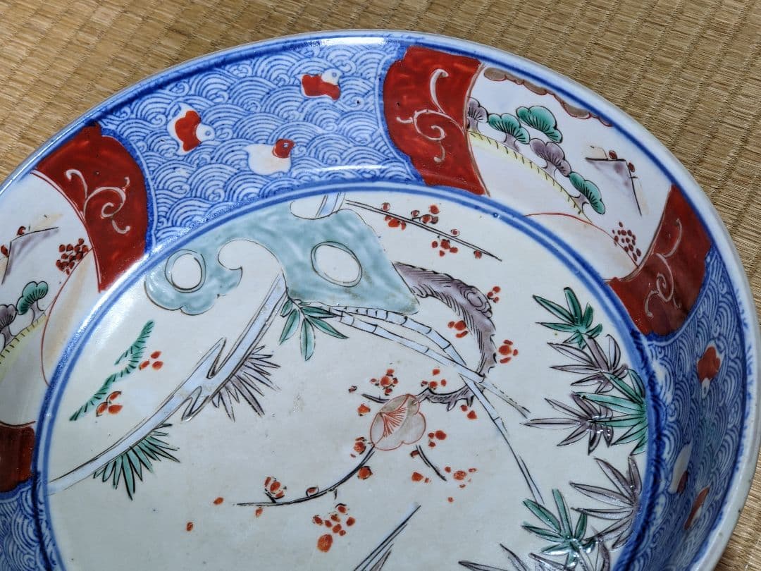 ♦古伊万里 明治時代 染付色絵 青海波 竹梅文様 上手八寸鉢 古美術品 骨董品
