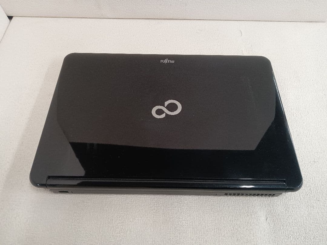 ≫ LIFebook AH54/FMVA54EB 8GB ストレージ無