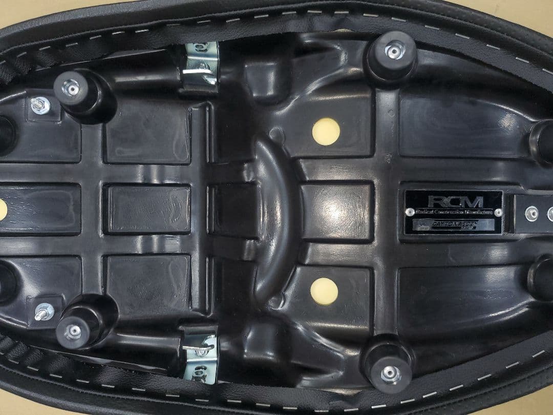カワサキZ900RS用 DAYTONA COZYシート 美品