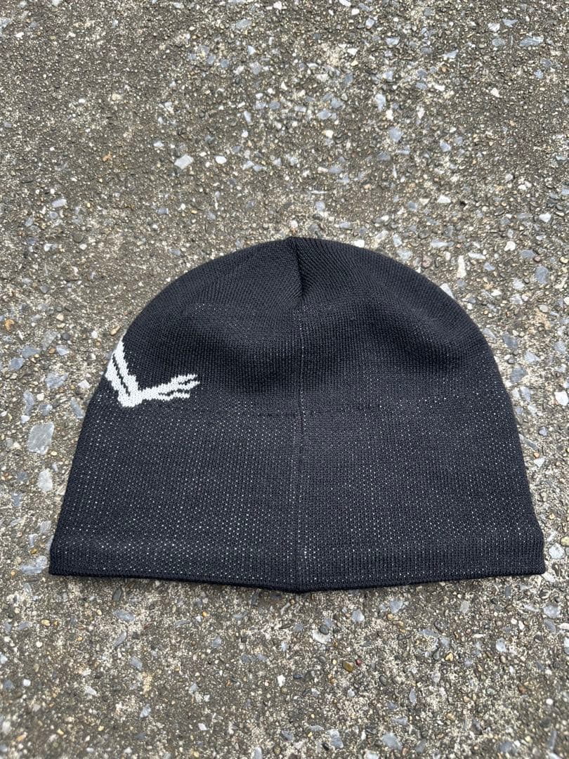 ARC’TERYX ロゴ ビーニー ニット帽 ブラック