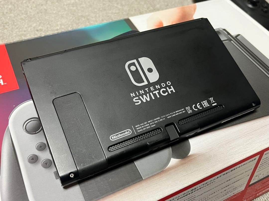 あ*様 【箱有】Nintendo Switch 旧型 本体 グレー プロコン付