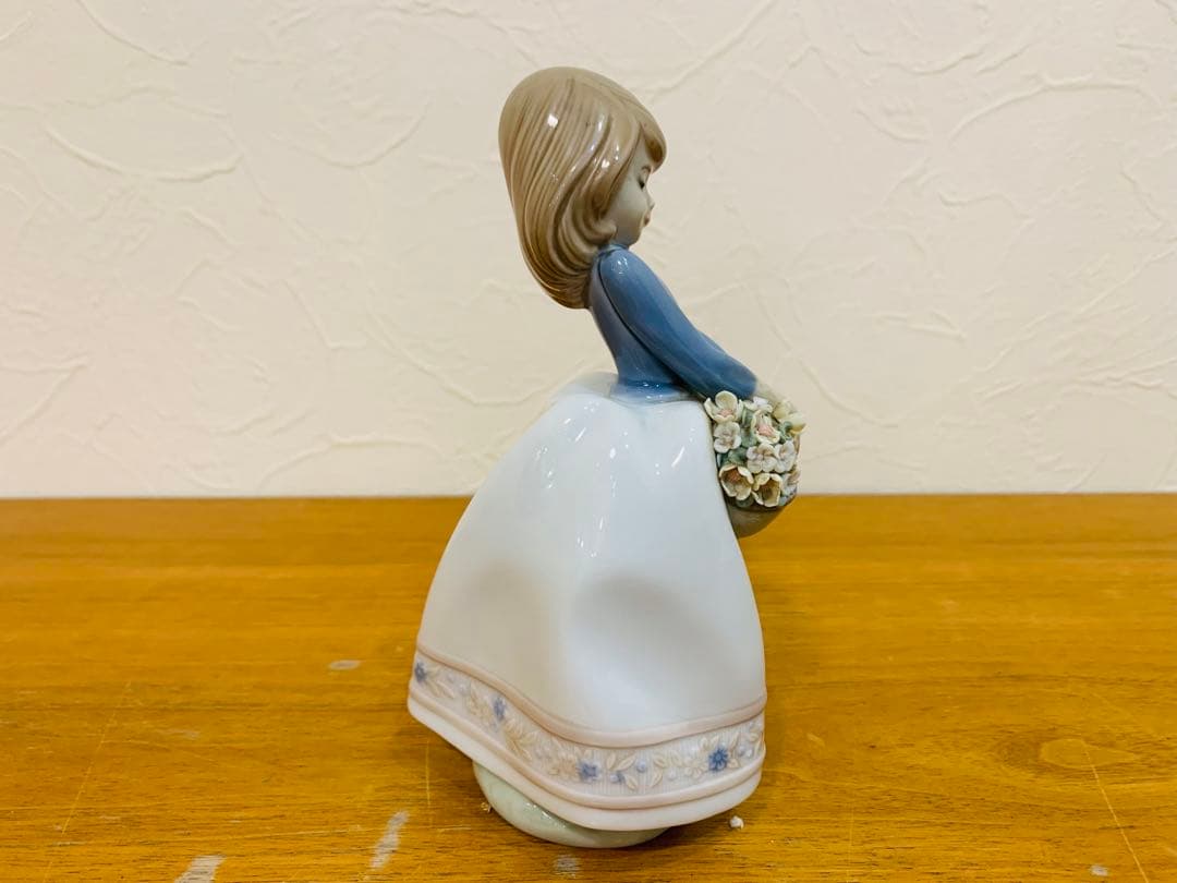 k0717-37★LLADRO 【五月の花】リヤドロ フィギュリン 少女