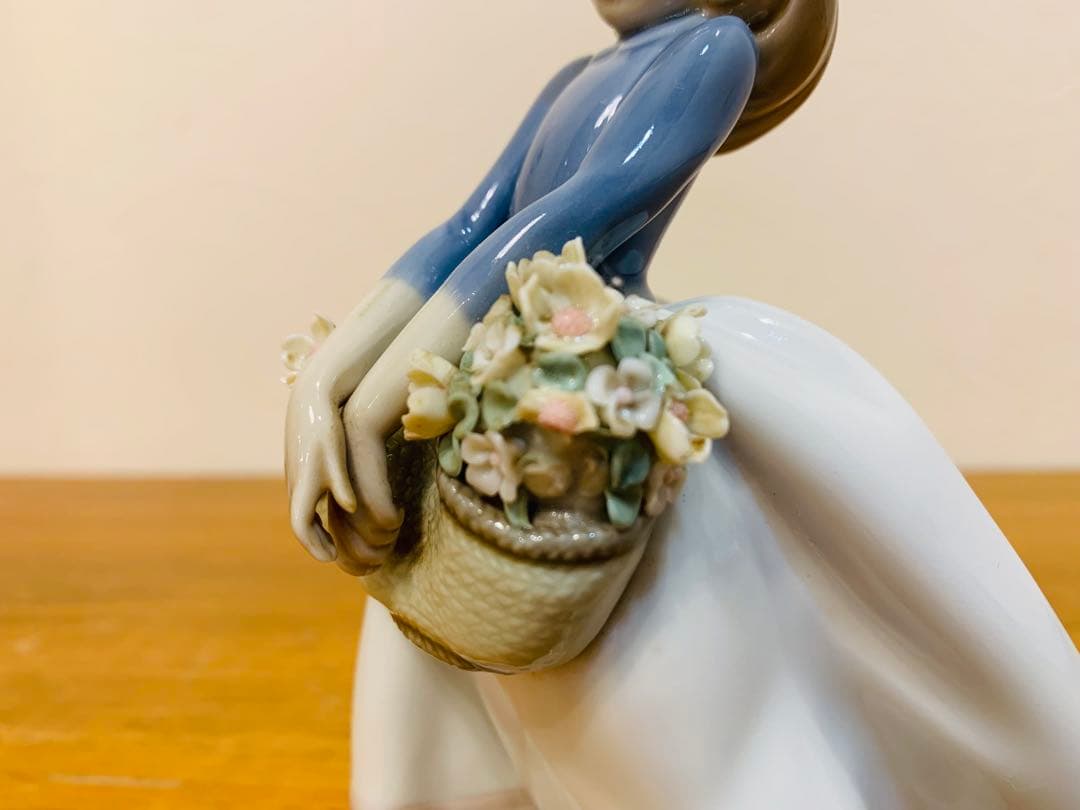 k0717-37★LLADRO 【五月の花】リヤドロ フィギュリン 少女