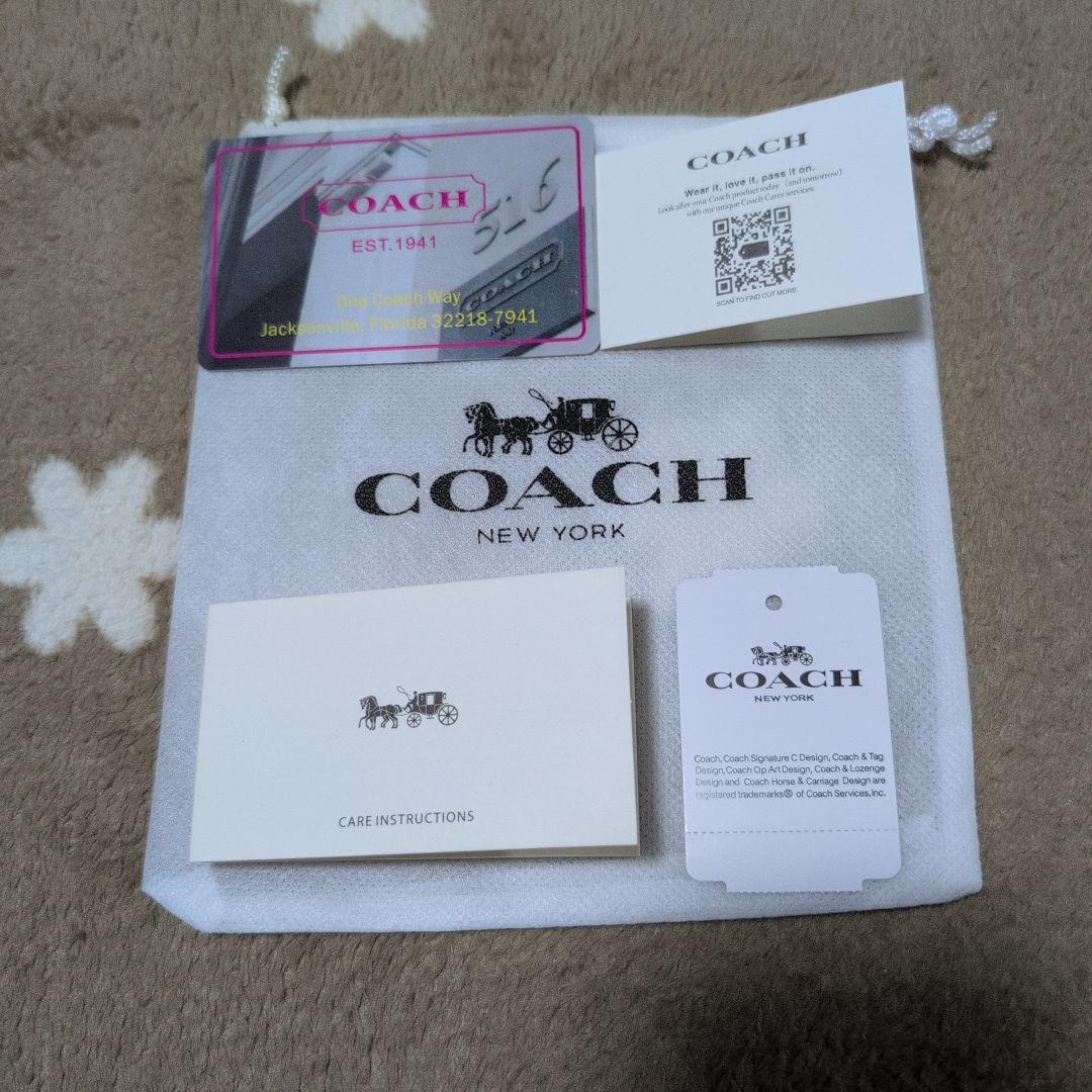 美品　COACH　二つ折り財布 〜お値引き対応致します〜