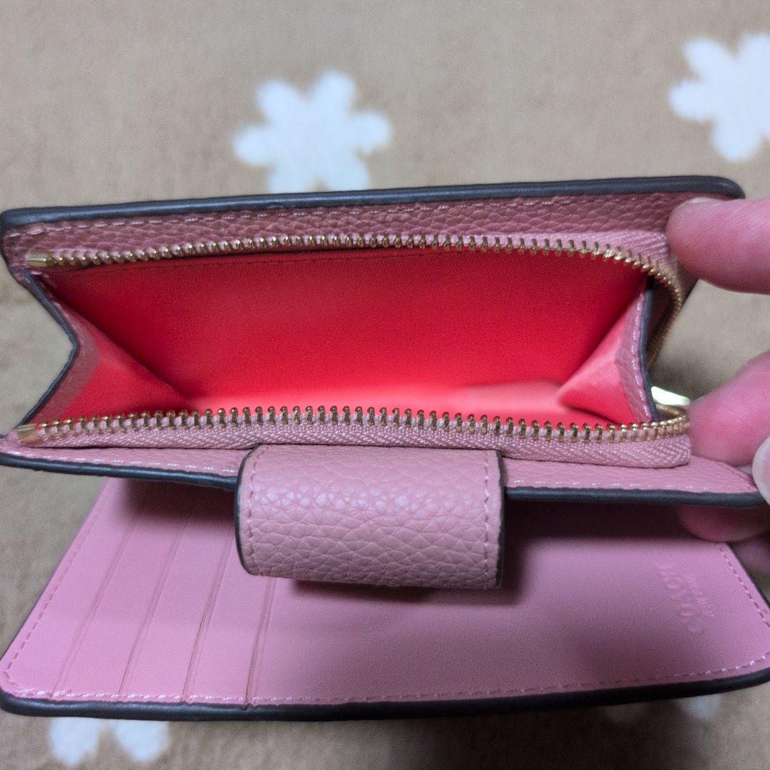 美品　COACH　二つ折り財布 〜お値引き対応致します〜
