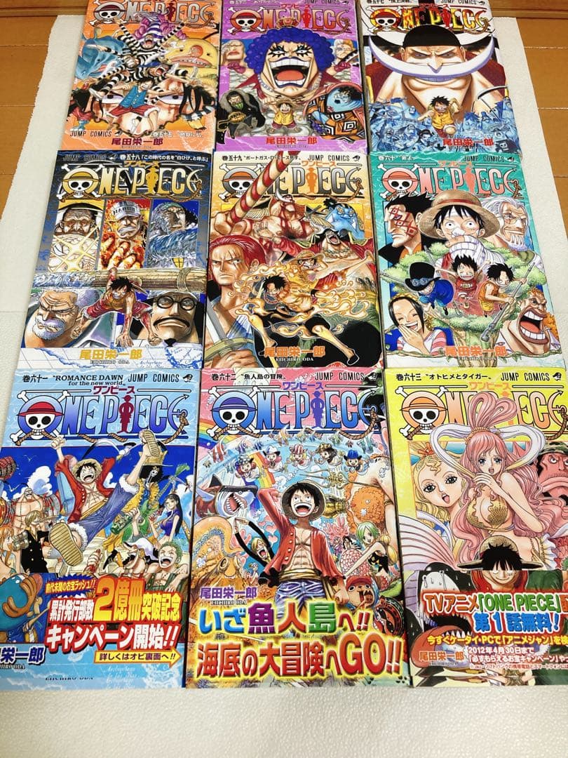 ワンピース漫画まとめ売り+ シャンクスフィギュア