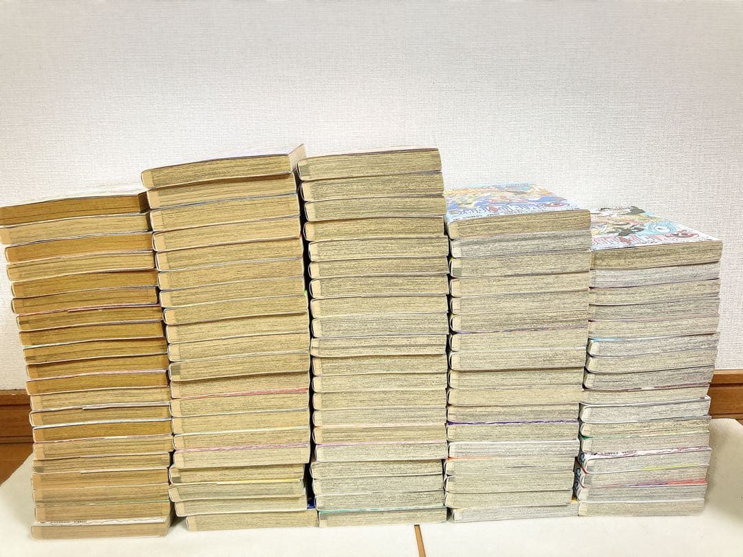 ワンピース漫画まとめ売り+ シャンクスフィギュア