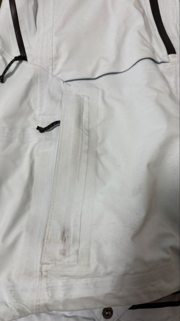 中古22-23BURTON[ak]3LHOVERJKT+ Freebirdbib