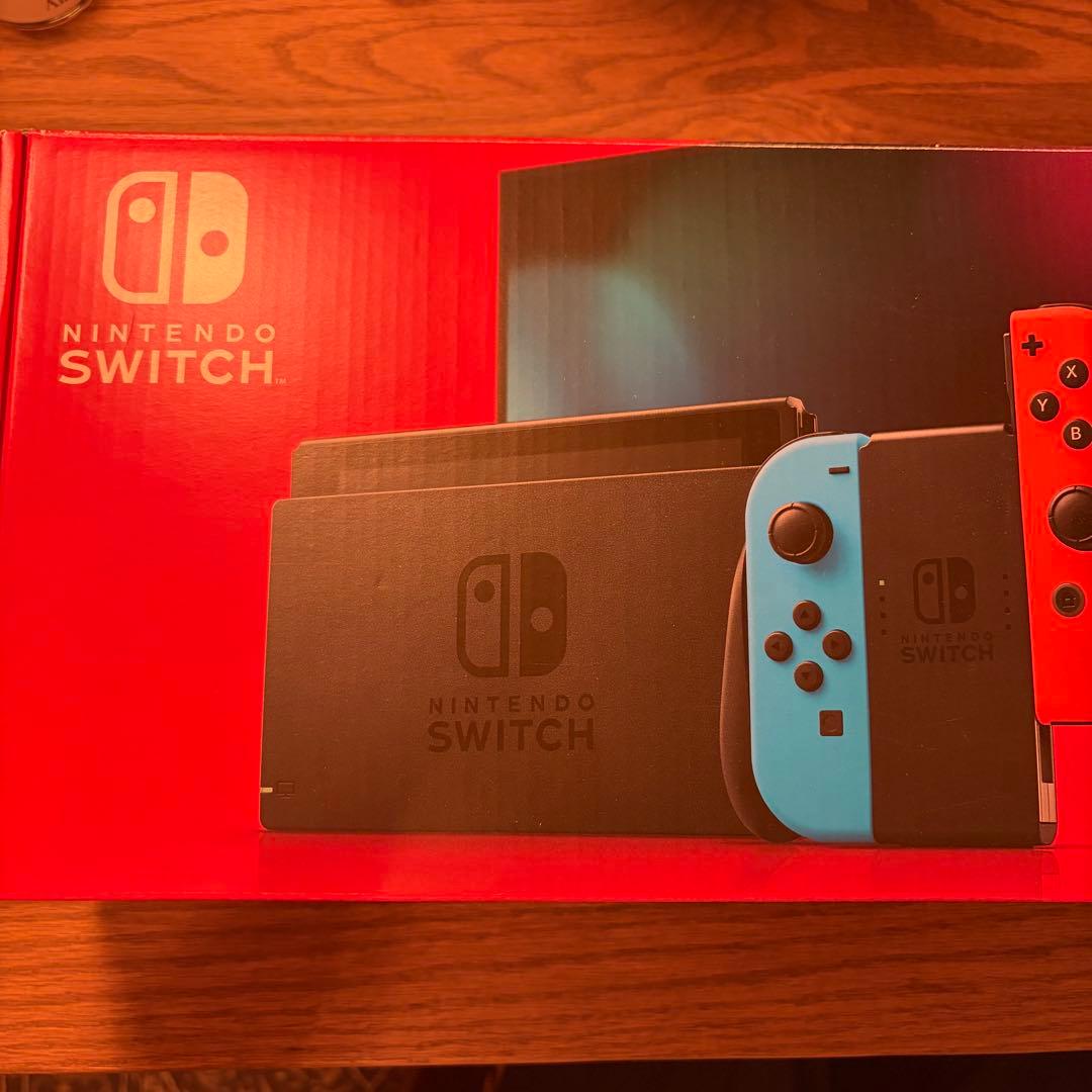 新モデル　Nintendo Switch 本体　任天堂　HAD-S-KABAA