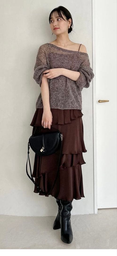 新作新品タグ付き　完売品　スナイデル♡ サテンナローティアードスカート