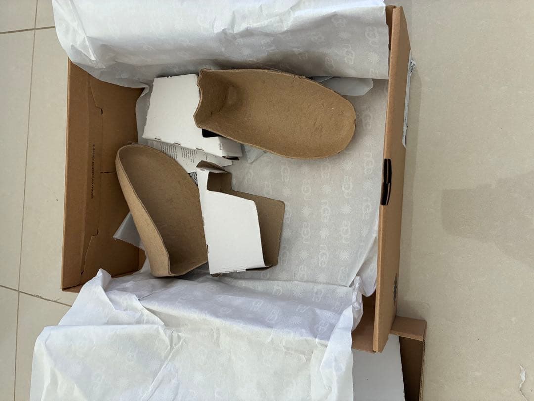 ⭐️SALE⭐️UGG クラシックウルトラ ミニプラットフォーム