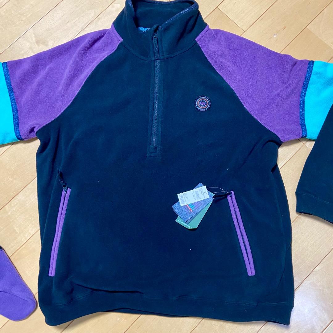 b*i様 QUICK SILVER クイックシルバー　フリース 帽子　新品