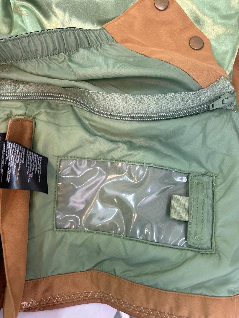 BURTON（バートン）スノーボードジャケット ブラウン Sサイズ