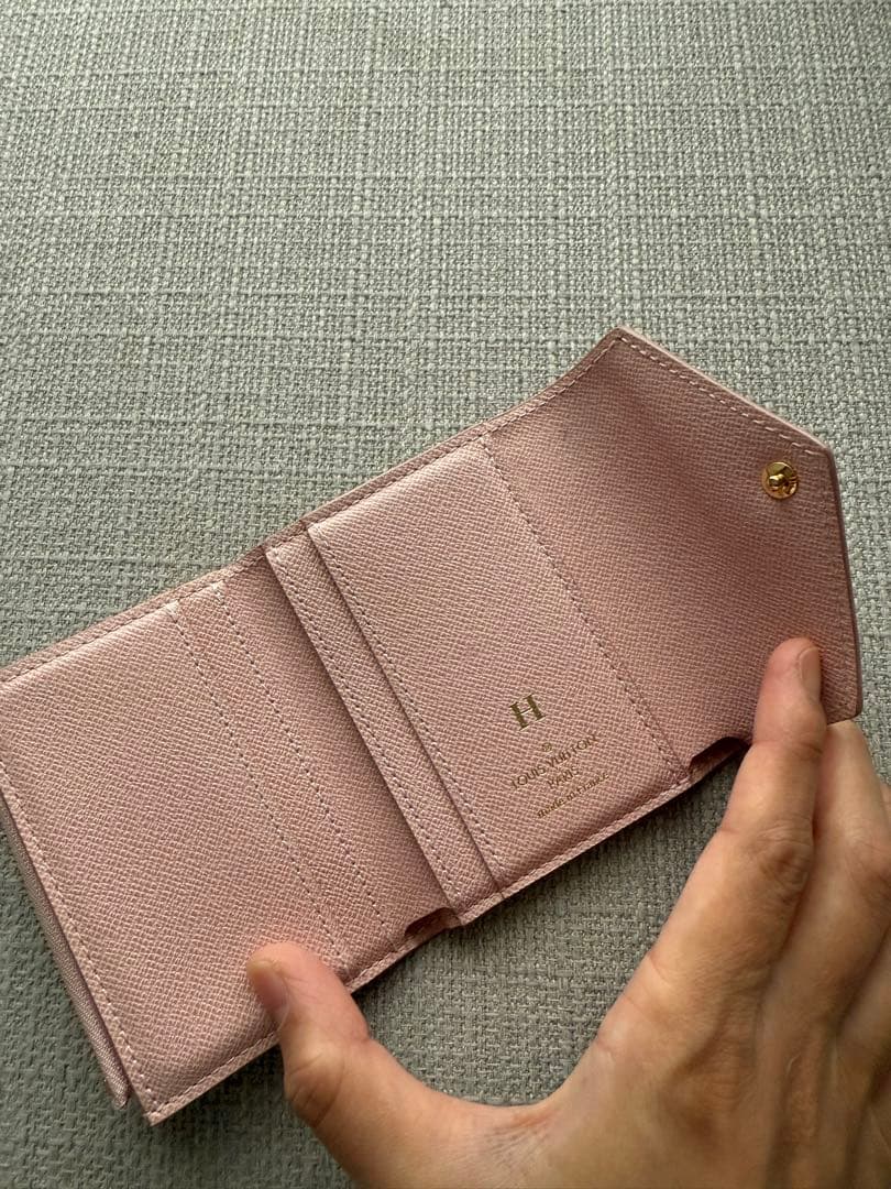 ルイヴィトン　Louis vuitton ダミエアズールキャンバス　財布