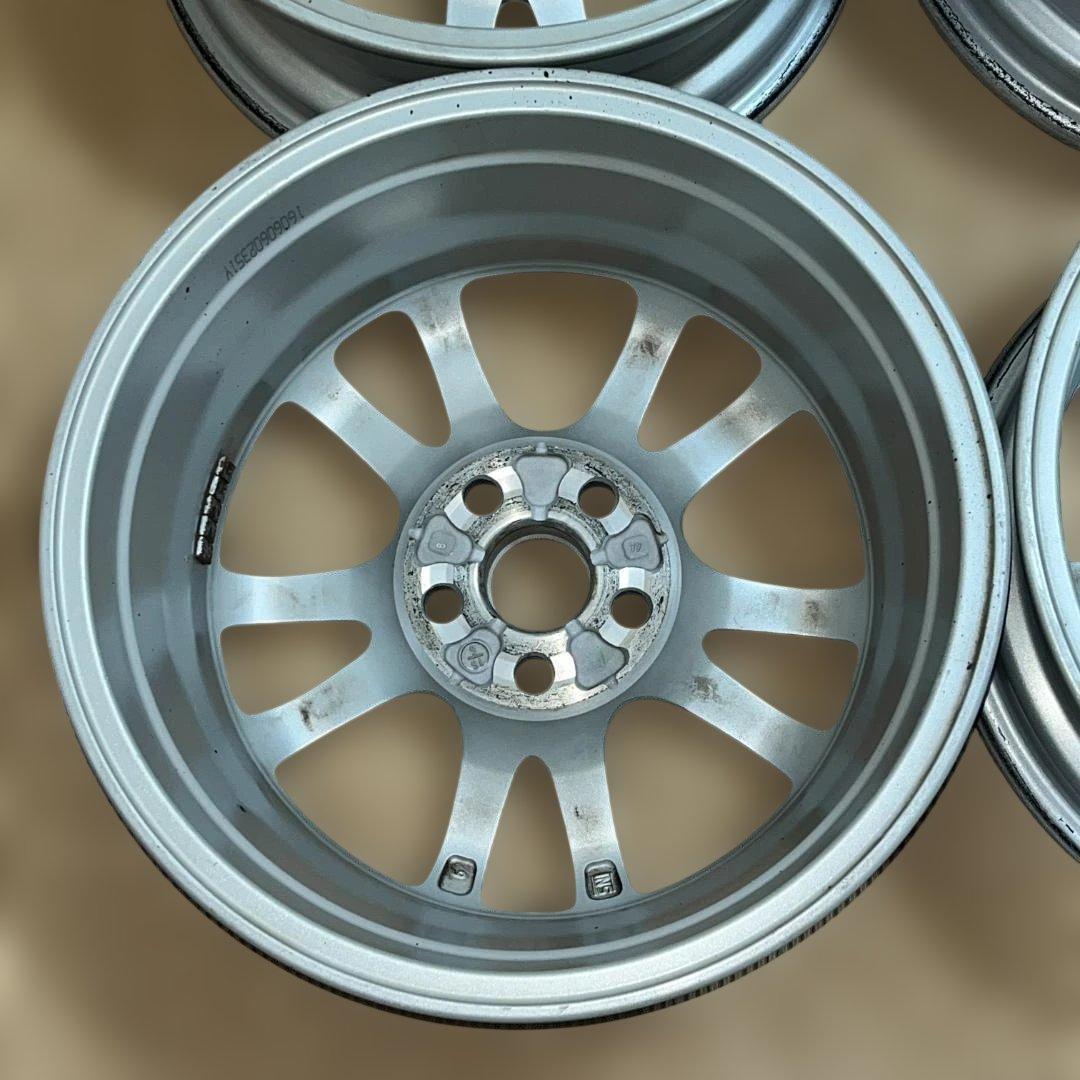 トヨタ ZVW50 プリウス 前期 後期 純正 15インチアルミホイール4本