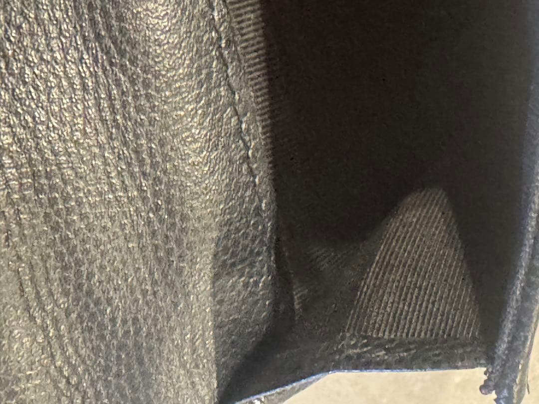chanel 三つ折り財布　used