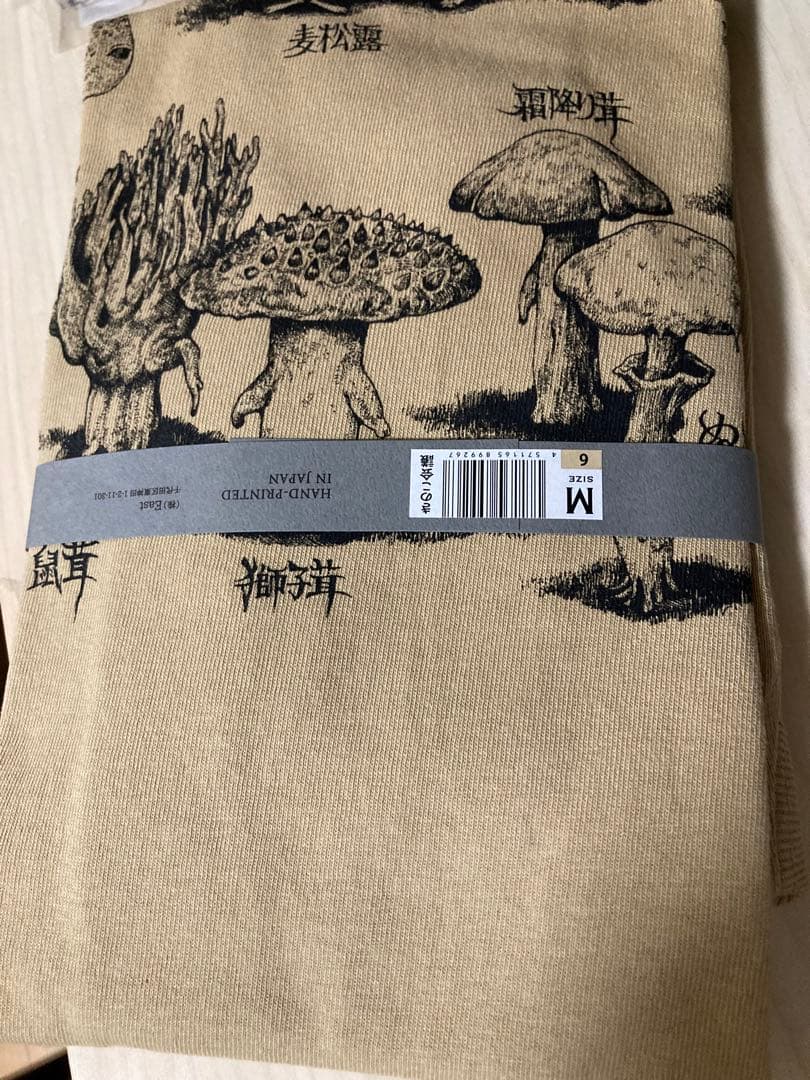 ヒグチユウコ　CIRCUS展　きのこ会議 TシャツM