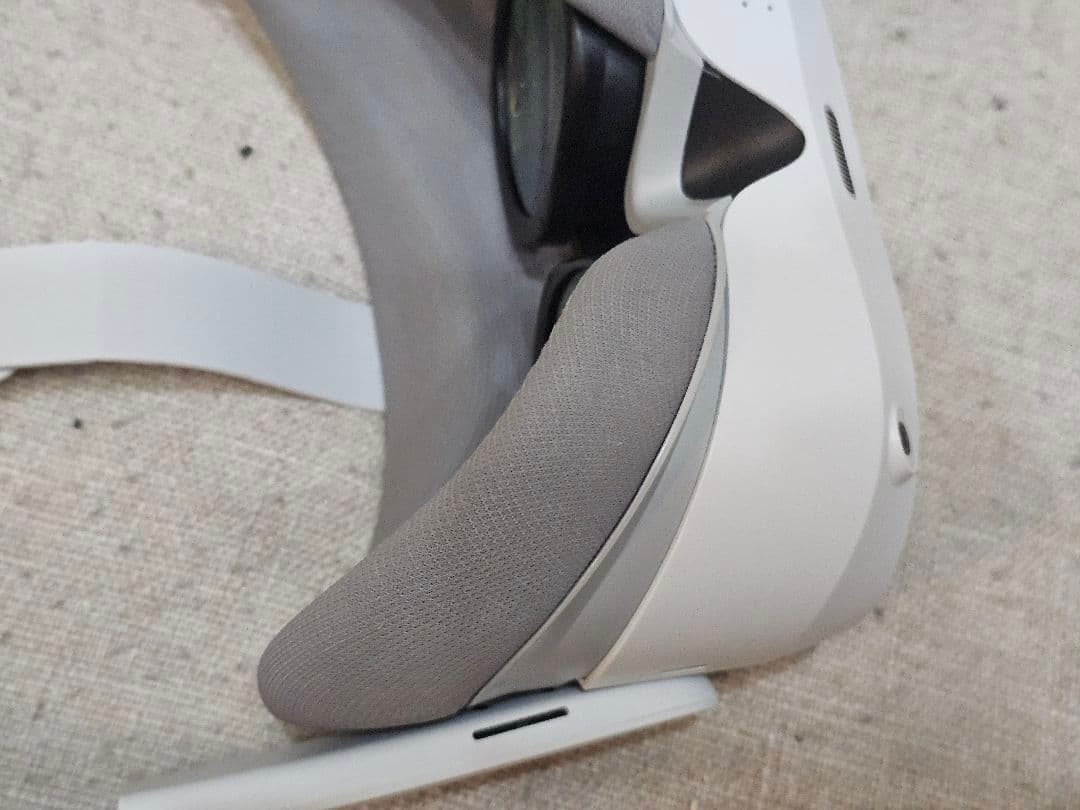Pico4 Ultra (ピコ4ウルトラ)