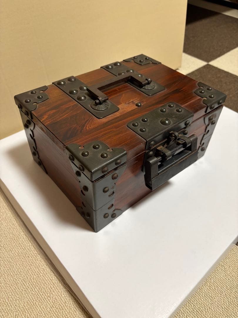 千両箱　金庫　アンティーク