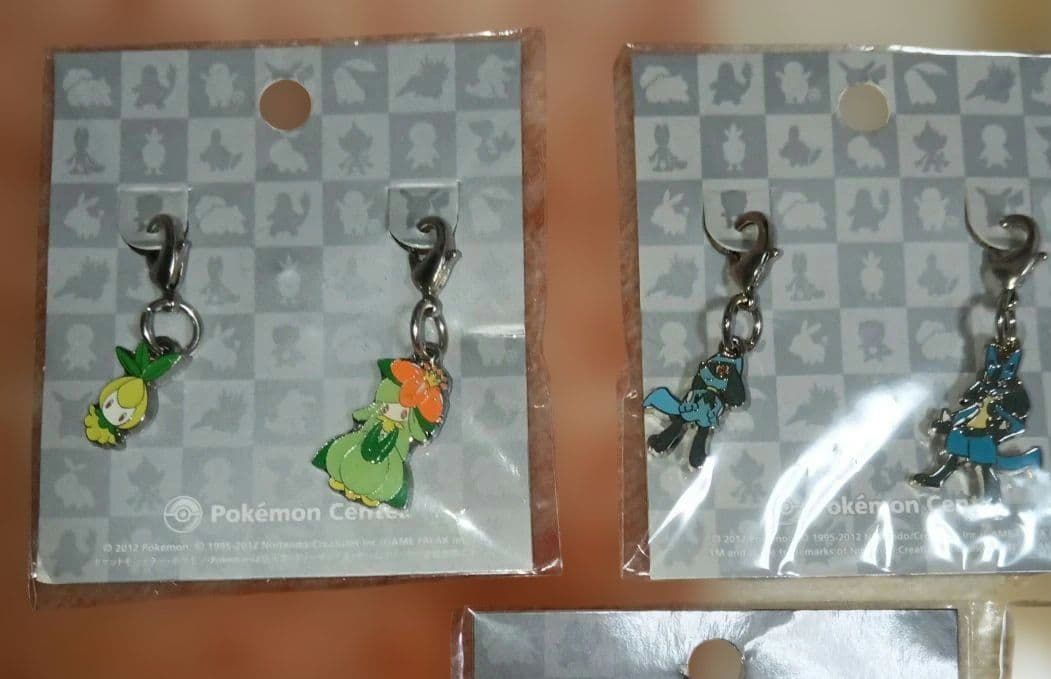 ポケモン全国ずかんメタルチャームセット