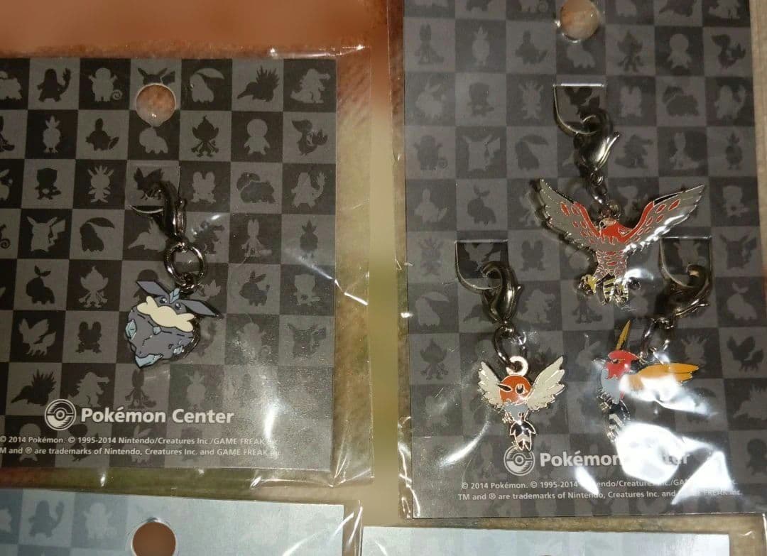 ポケモン全国ずかんメタルチャームセット