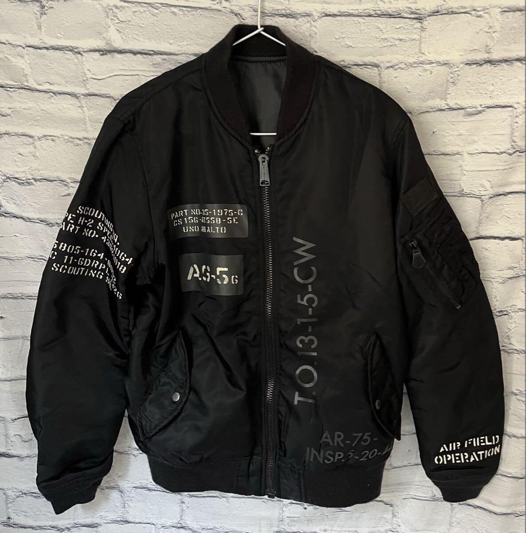 アヴィレックスAVIREX MA-1タイプリバーシブル中綿アウターMサイズ 中古