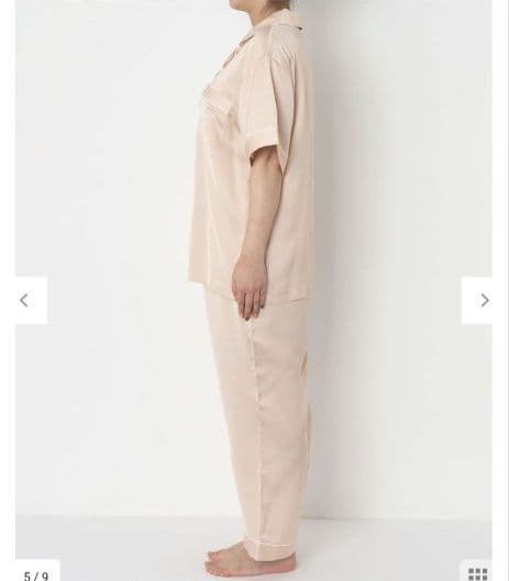 新品タグ付き ワコール 睡眠科学 ルームウェア パジャマ サテン M 高級